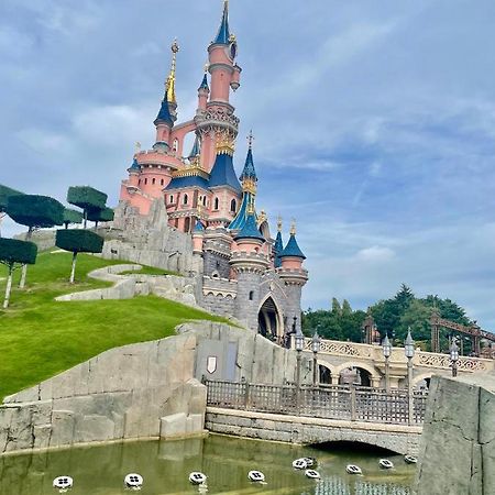 5 Min From Disneyland Cozy Retreat Montévrain Exterior foto