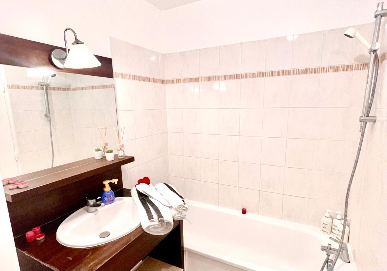 5 Min From Disneyland Cozy Retreat Montévrain Exterior foto