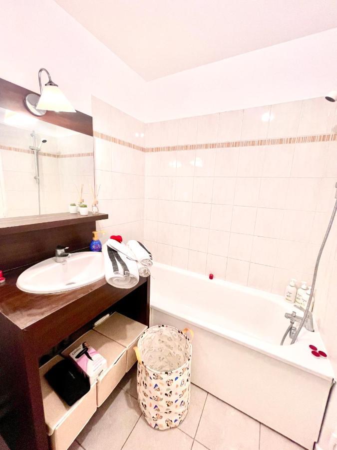 5 Min From Disneyland Cozy Retreat Montévrain Exterior foto